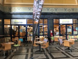 Görlitz hat was, in der Bahnhofshalle